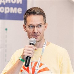 Михаил Шакин